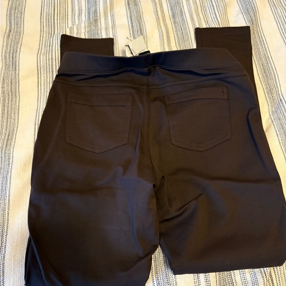 NEW with tags HUE Ponte Leggings - Picture 4 of 4